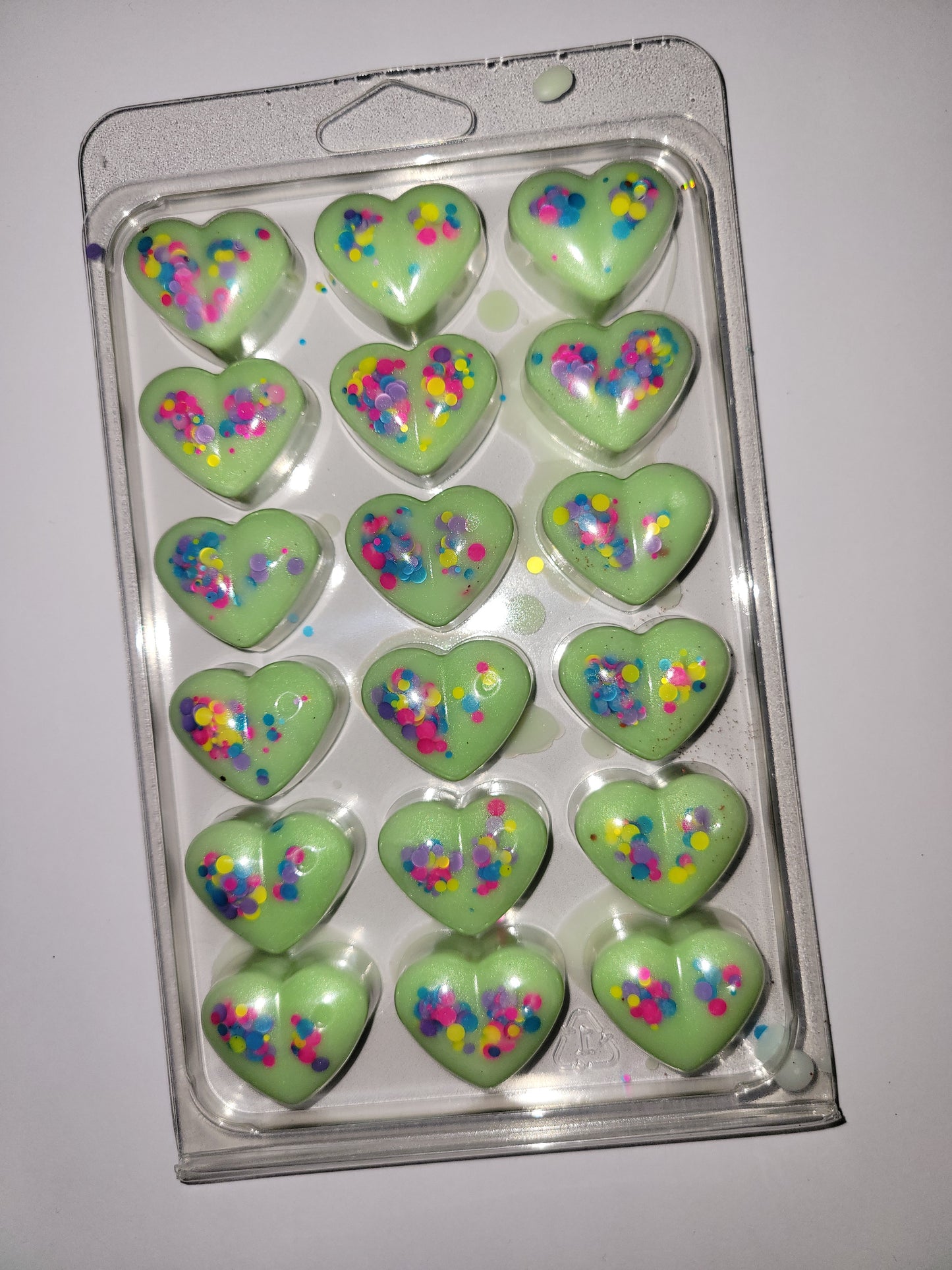 Rainbow Snow Cone 18pk Heart Wax Melts